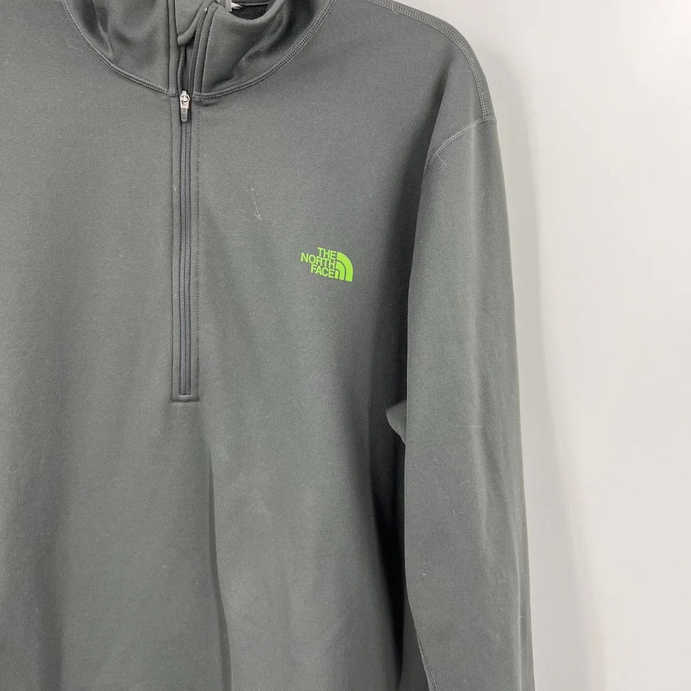 The North Face Full Zippered Classic‎ Fleece Dark Gray Thumb Holes Men's XL